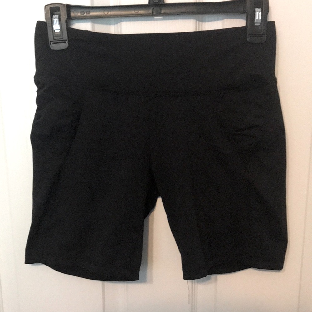 Woman’s black biker short